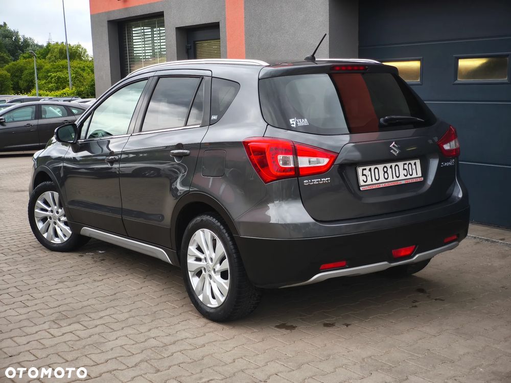Suzuki SX4 S-Cross 1.0 T Premium - 2