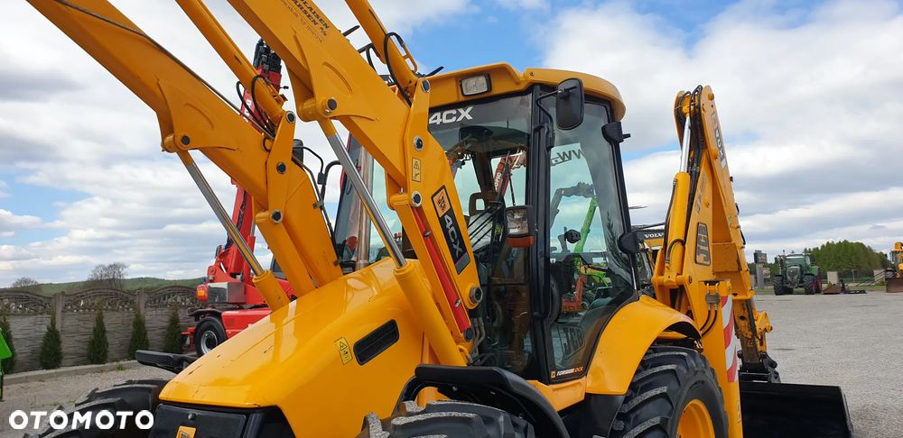 JCB 4CX rok 2007 SPROWADZONY FULL OPCJA skrzynia torquelock na dżojstikach - 37
