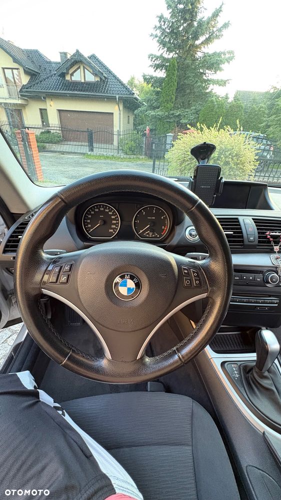 BMW Seria 1 118d DPF - 9