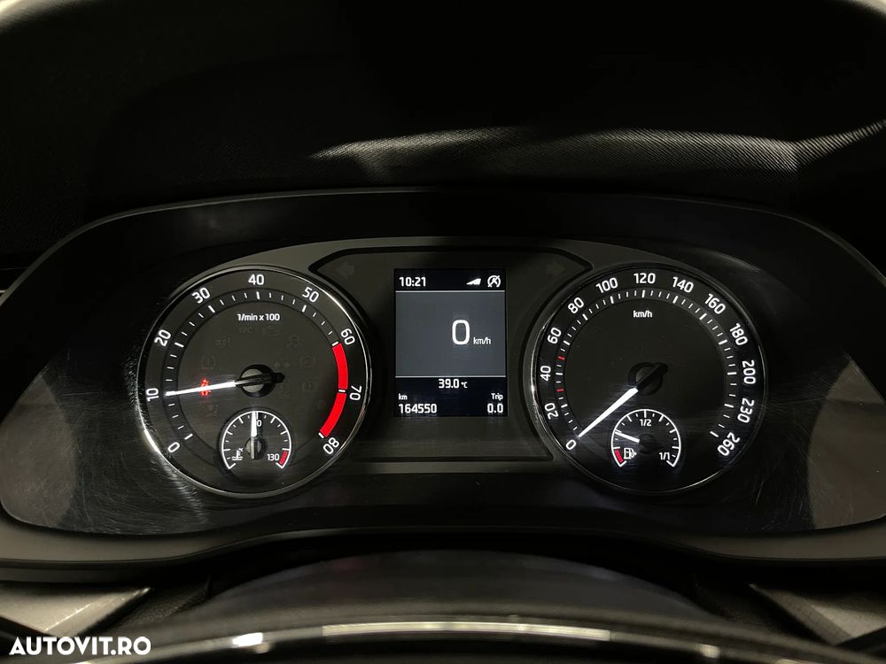 Skoda Octavia 1.5 TSI Ambition - 28