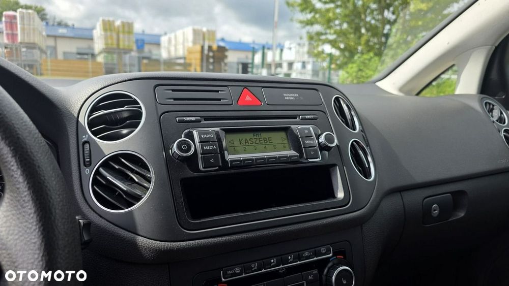 Volkswagen Golf Plus - 17