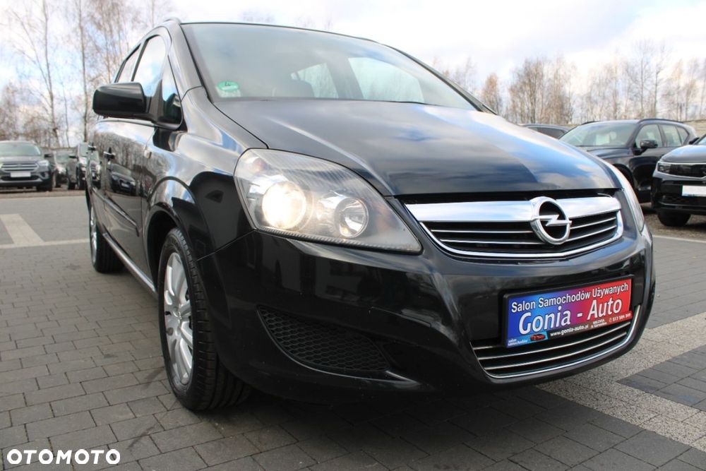Opel Zafira - 17