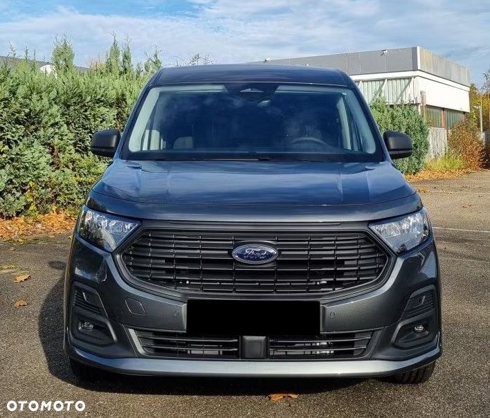 Ford Transit Connect - 4