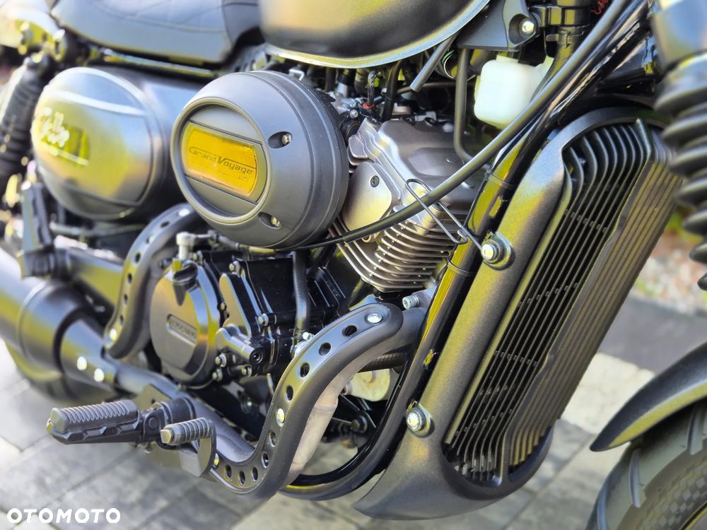Hyosung GV - 17