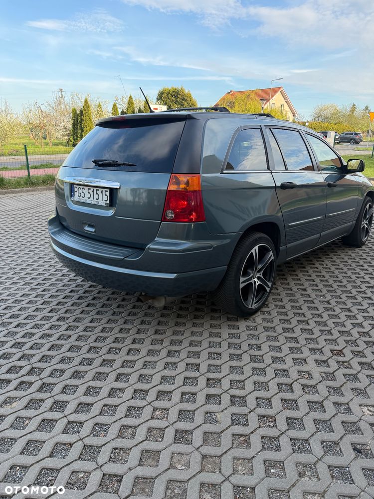 Chrysler Pacifica - 5