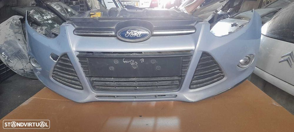 Parachoques frontal ford focus 2013 - 1