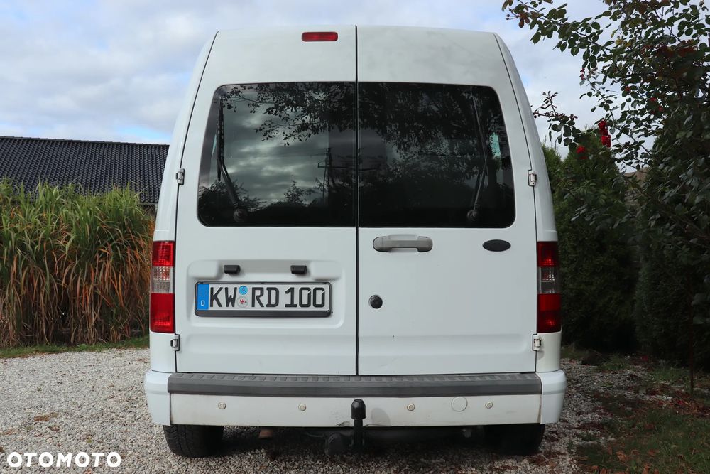 Ford Tourneo Connect - 22