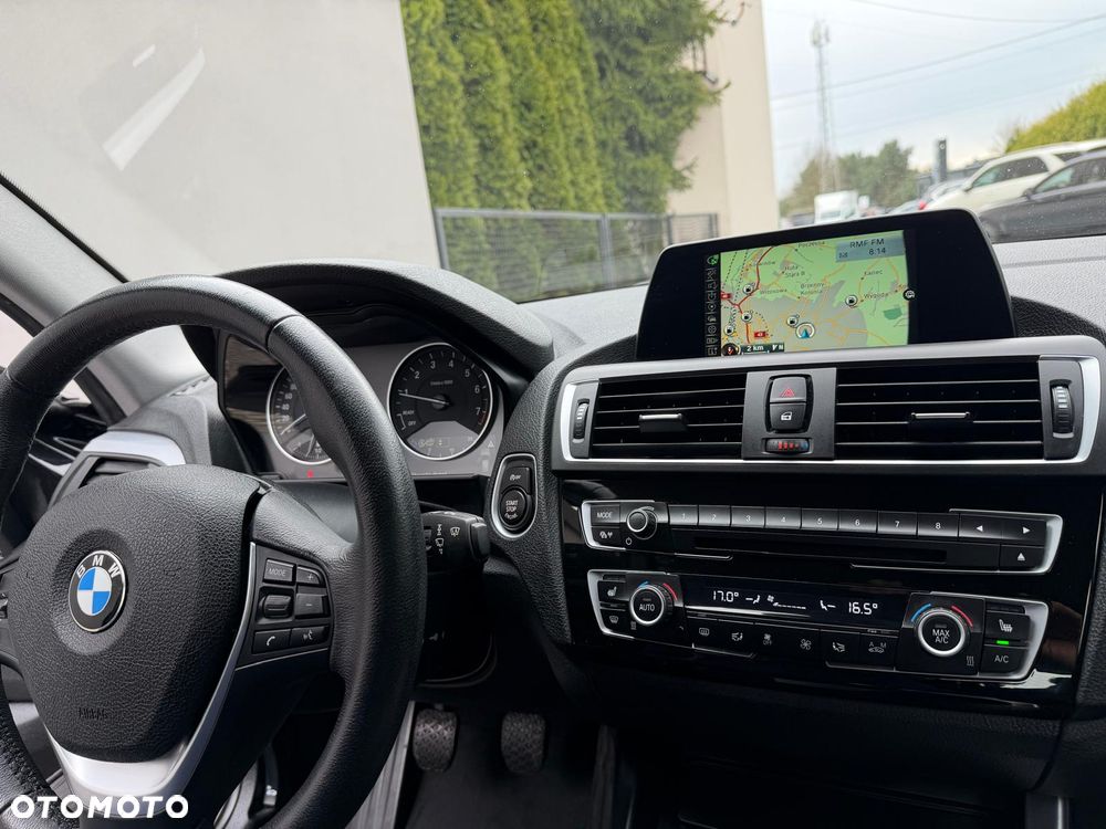 BMW Seria 1 118i - 18