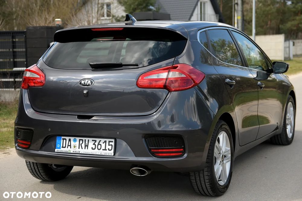 Kia Ceed - 7