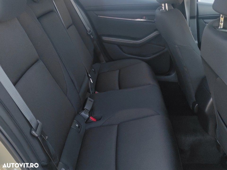 Mazda 3 e-Skyactiv X186 AT MHEV Center-Line - 7