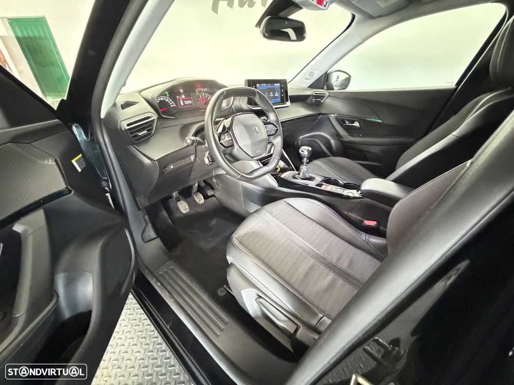 Peugeot 2008 1.5 BlueHDi Active Pack - 11