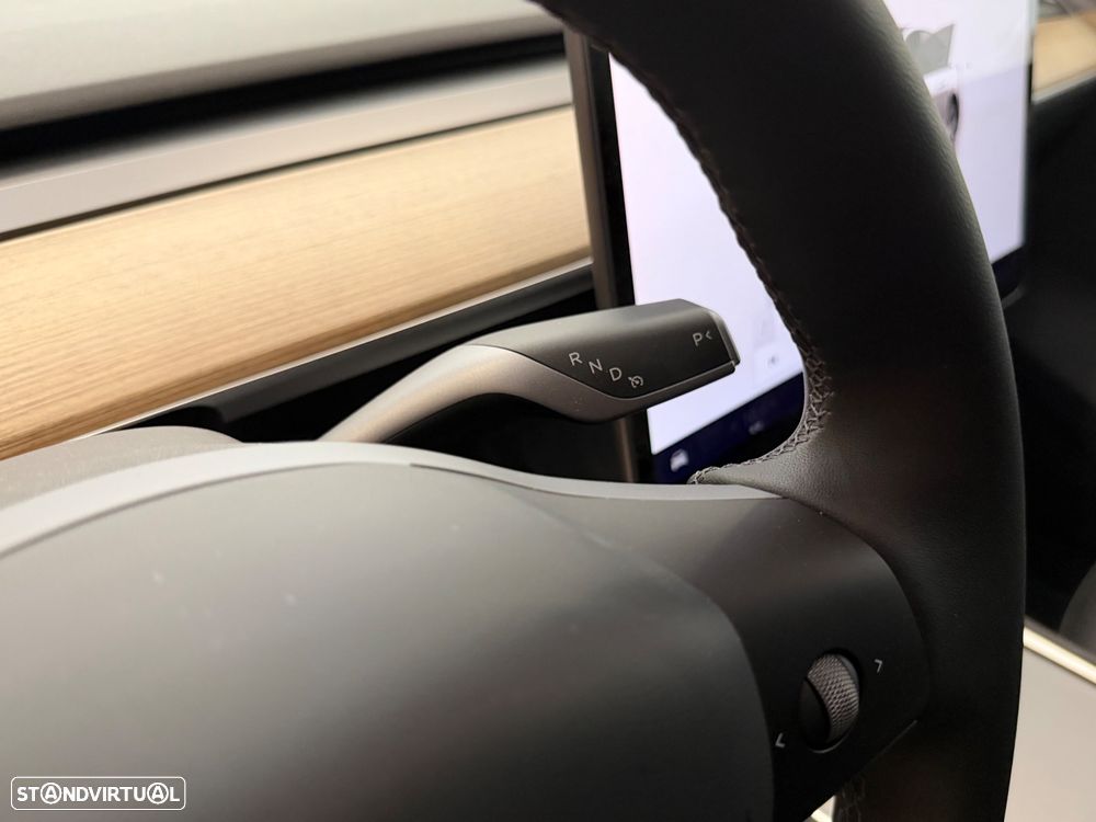 Tesla Model Y Standard - 8