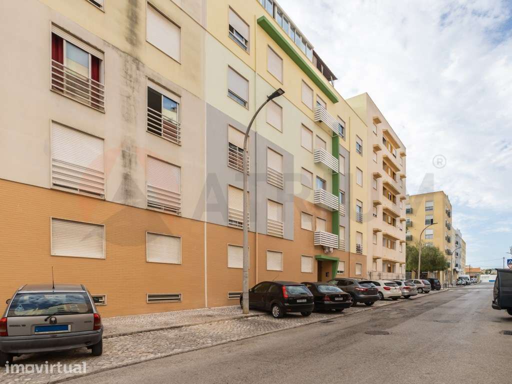 T2 com 91 m² no Bairro Afonso Costa - Grande imagem: 2/25