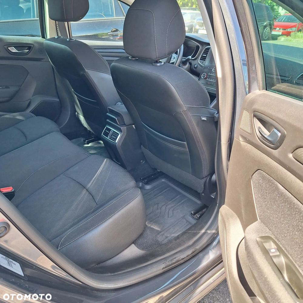 Renault Megane - 18