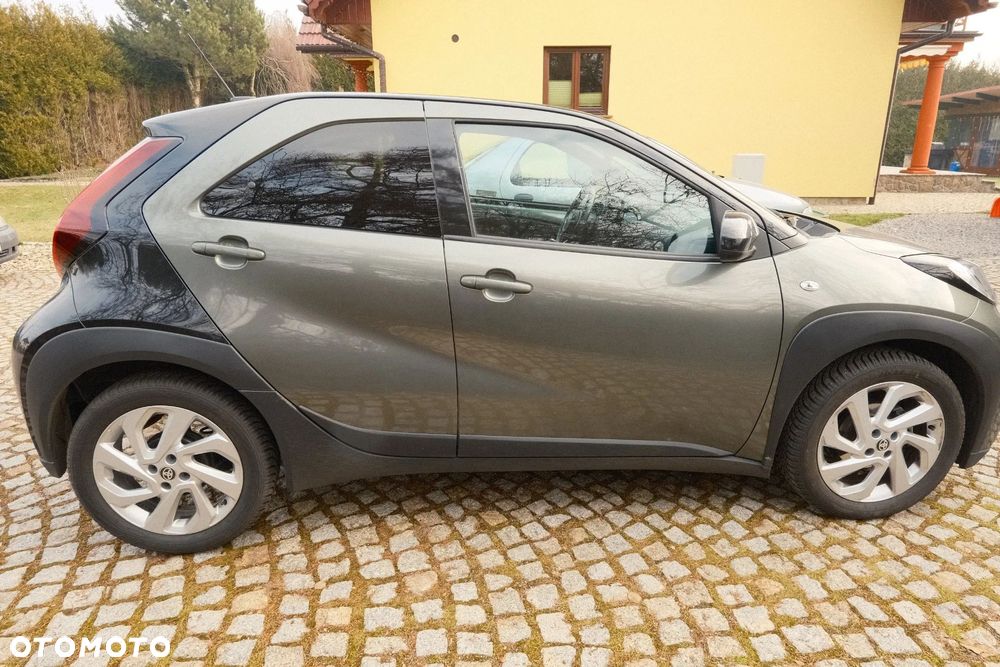 Toyota Aygo X 1.0 VVT-i Style - 4