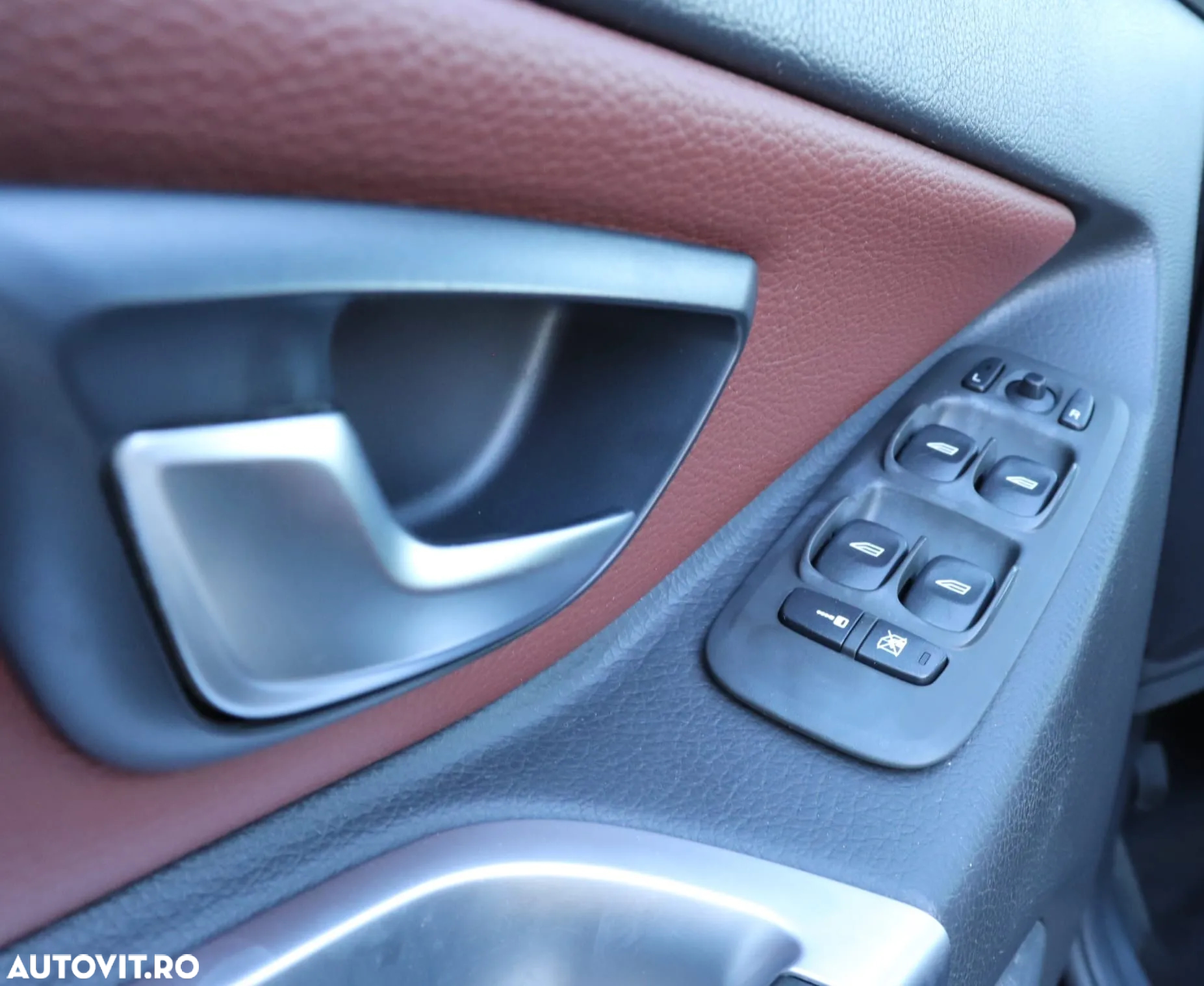Volvo XC 90 D5 AWD Geartonic Summum - 31