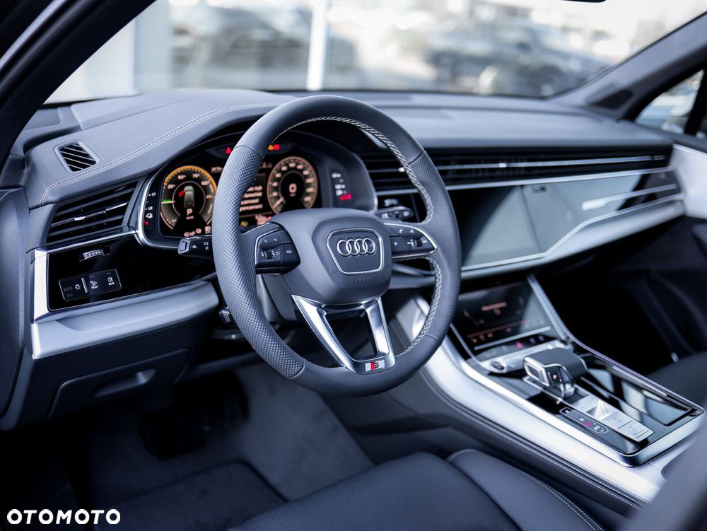 Audi Q7 - 19