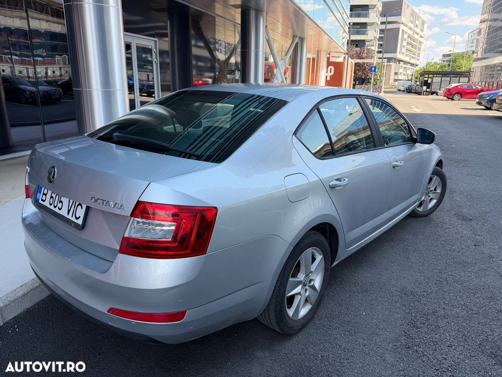 Skoda Octavia - 3