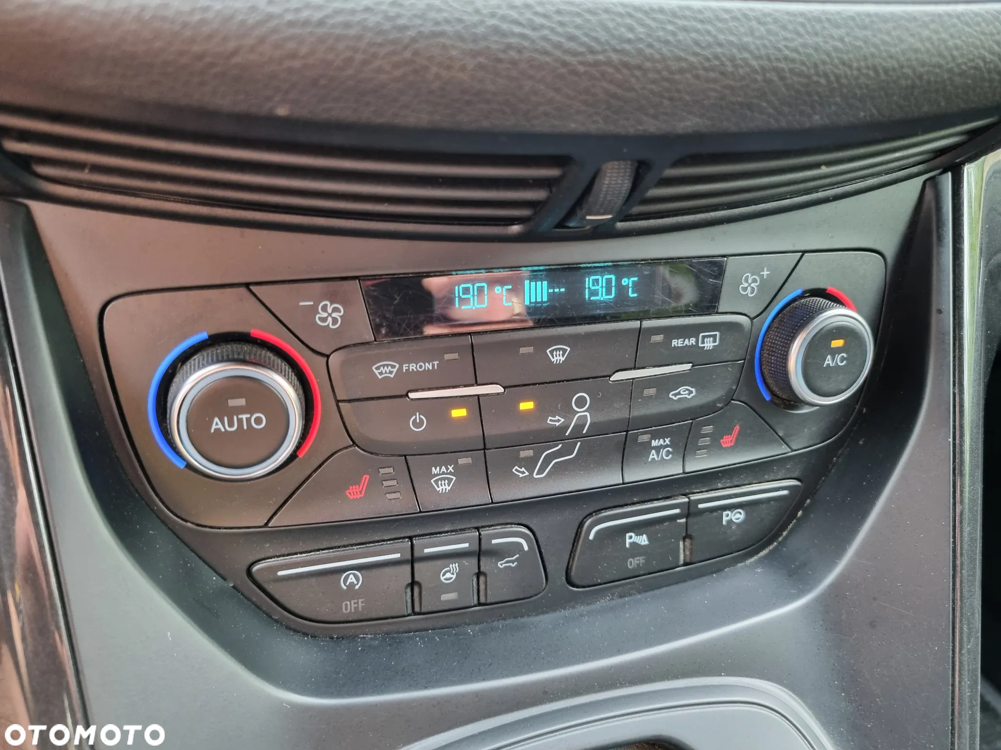 Ford Kuga 1.5 EcoBoost 4x4 ST-Line - 8
