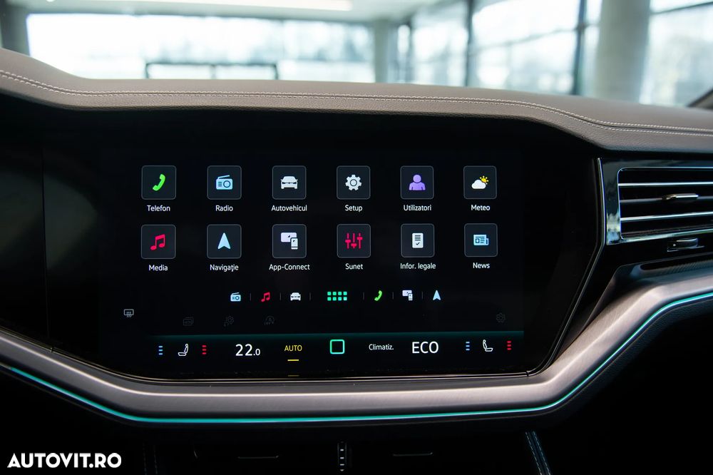 Volkswagen Touareg V6 TDI 4MOTION Elegance - 25