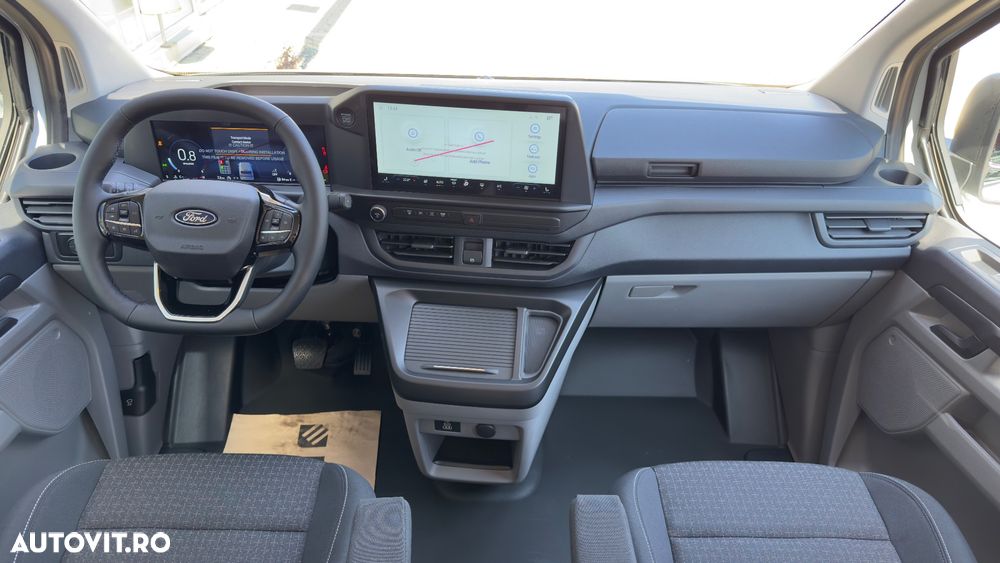 Ford Transit Custom - 11