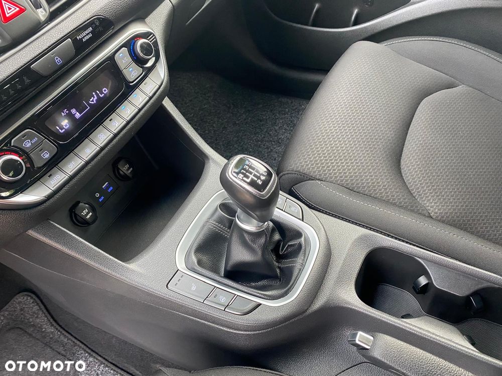Hyundai i30 1.0 T-GDI Premiere Comfort - 15