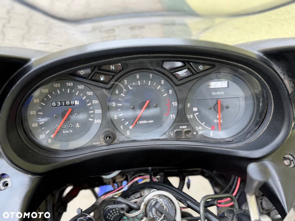 Yamaha XJ - 37
