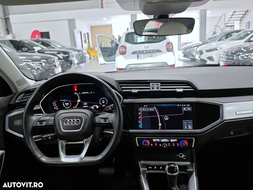 Audi Q3 35 TDI ack S tronic - 23