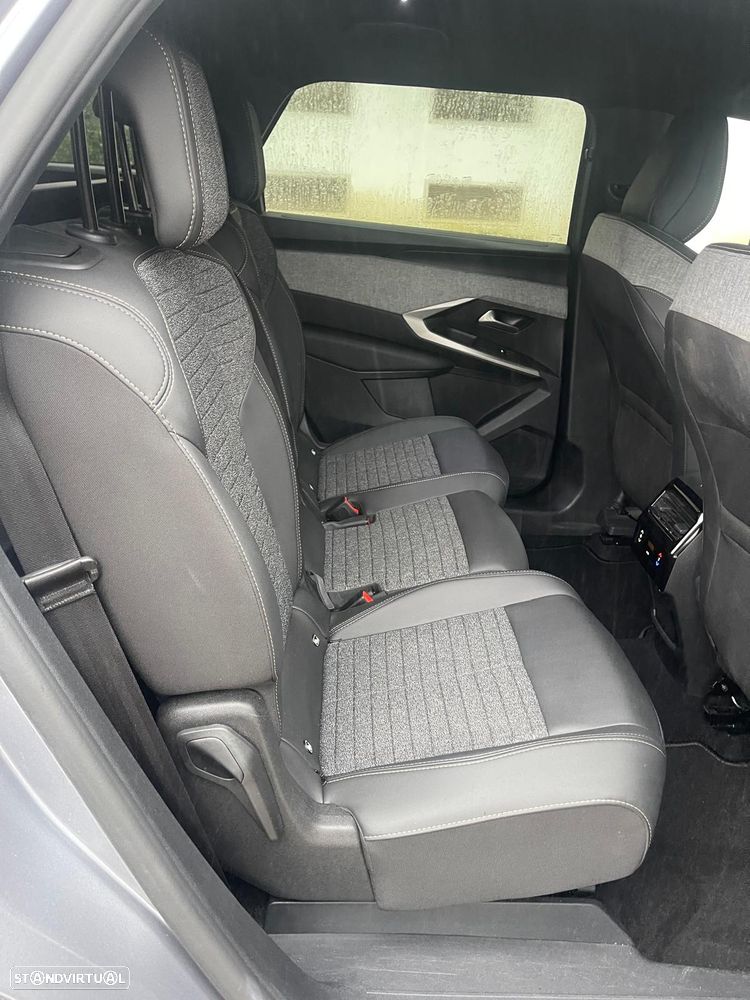 Peugeot 5008 Hybrid 145 e-DSC6 Allure - 16