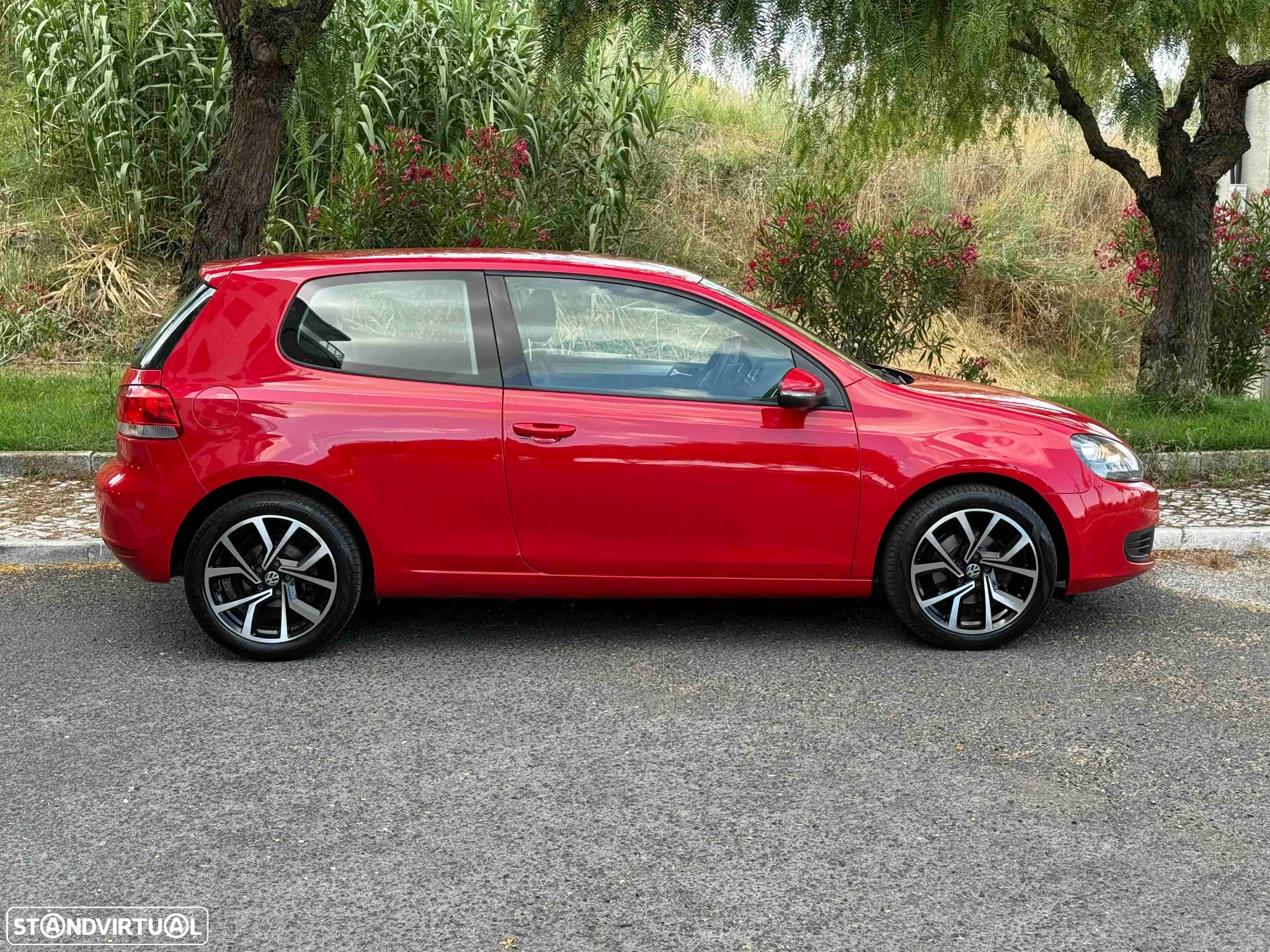 VW Golf 1.2 TSI BlueMotion Trendline - 12