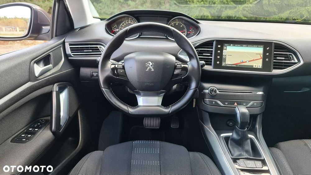 Peugeot 308 - 18