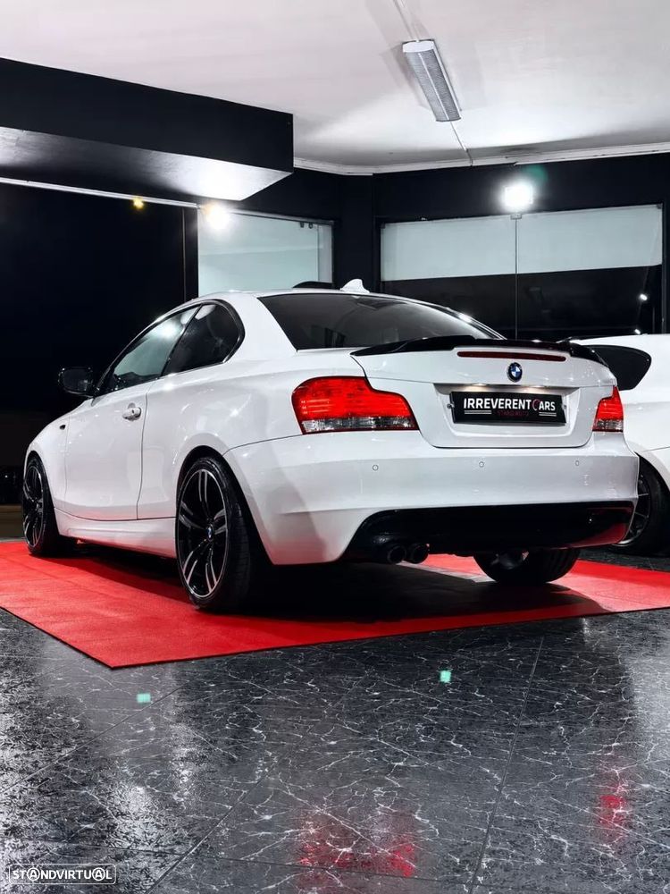 BMW 120 d Pack M — fotografia 11
