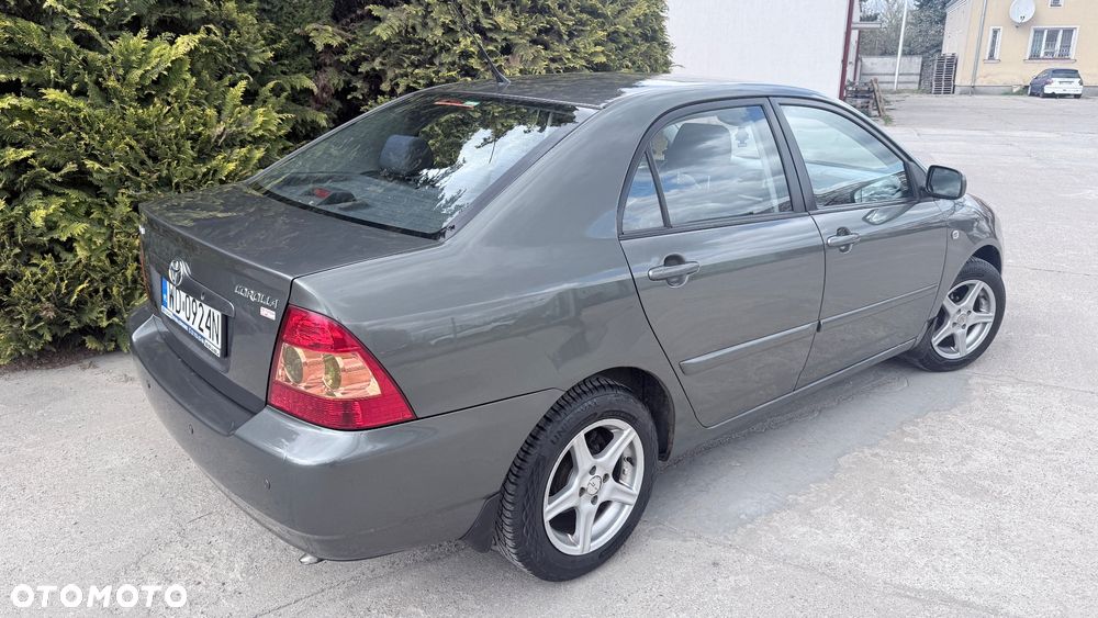 Toyota Corolla 1.6 VVT-i Sol (air6) - 5