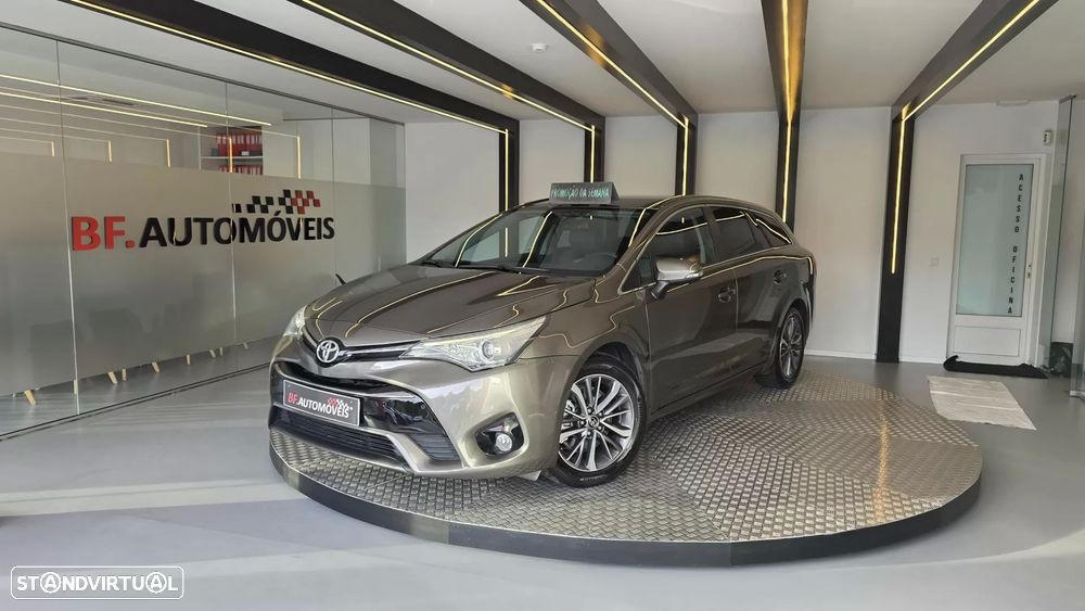 Toyota Avensis Touring Sports 2.0 D-4D Exclusive+GPS - 12