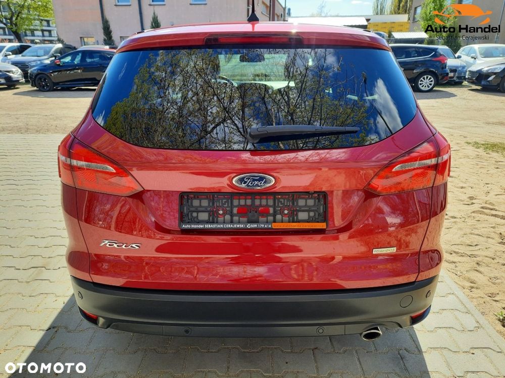 Ford Focus 1.5 EcoBoost STart-Stopp-System TITANIUM - 11
