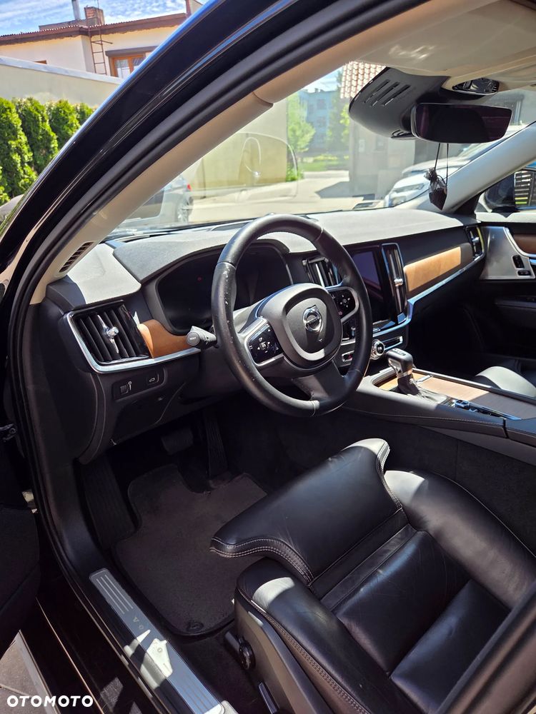 Volvo V90 D4 Inscription - 33