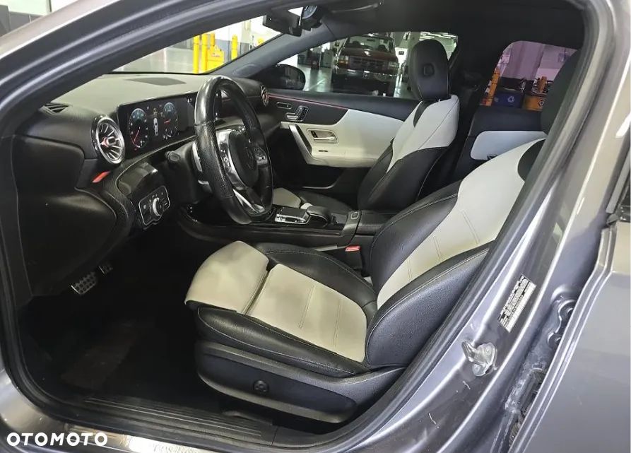 Mercedes-Benz Klasa A 220 4Matic 7G-DCT AMG Line - 5