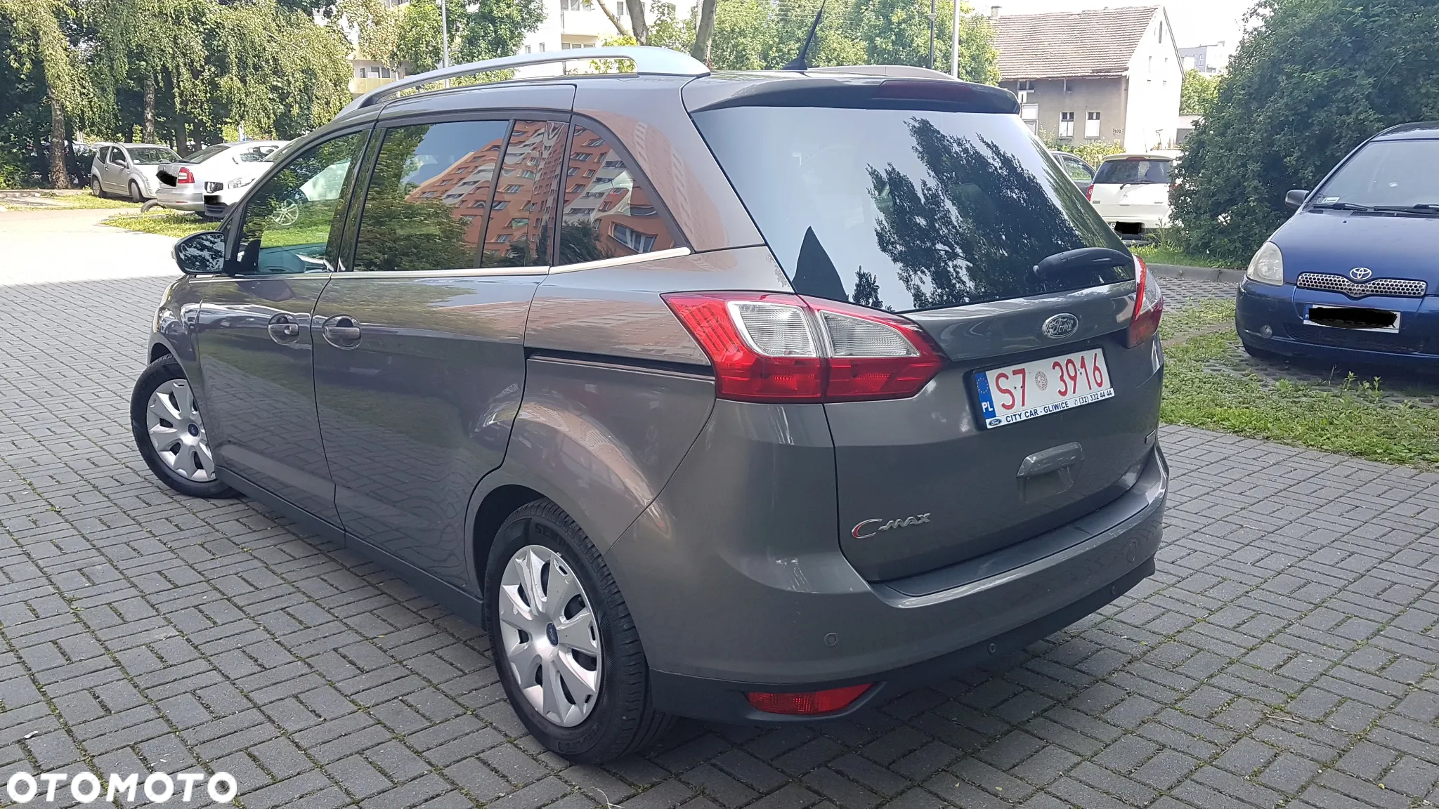 Ford Grand C-MAX - 4