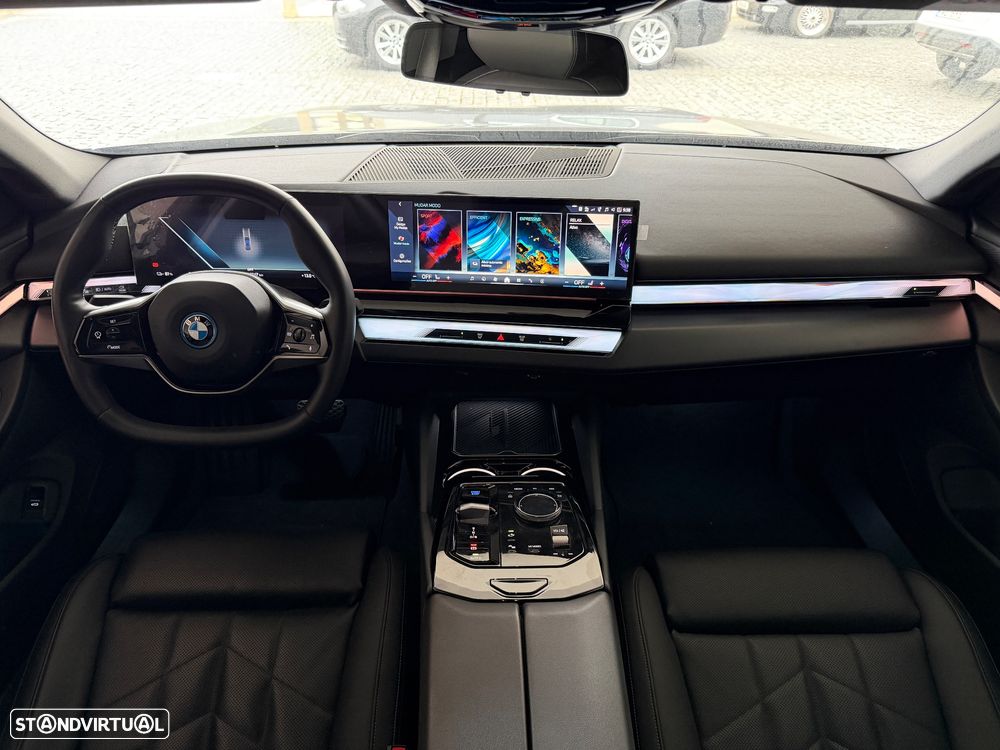 BMW i5 eDrive40 - 39