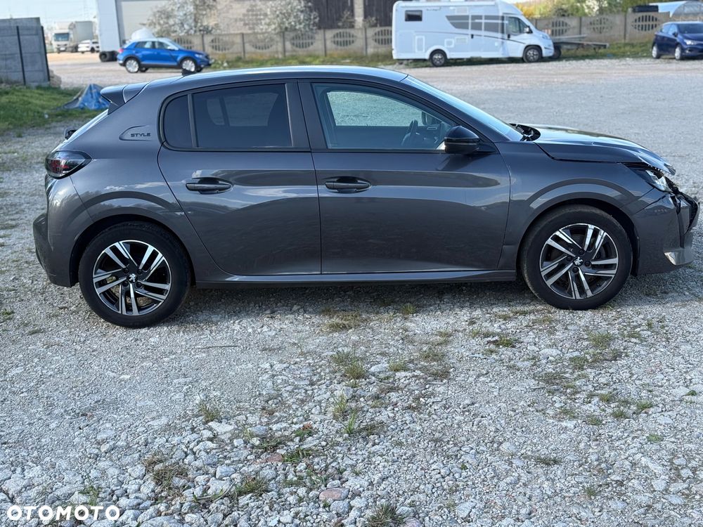 Peugeot 208 Benzin 100 Style - 4