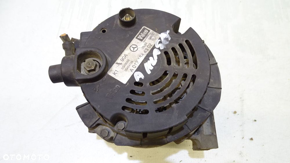 ALTERNATOR 90A MERCEDES - BENZ A 190 1,9  A0121544302 - 2