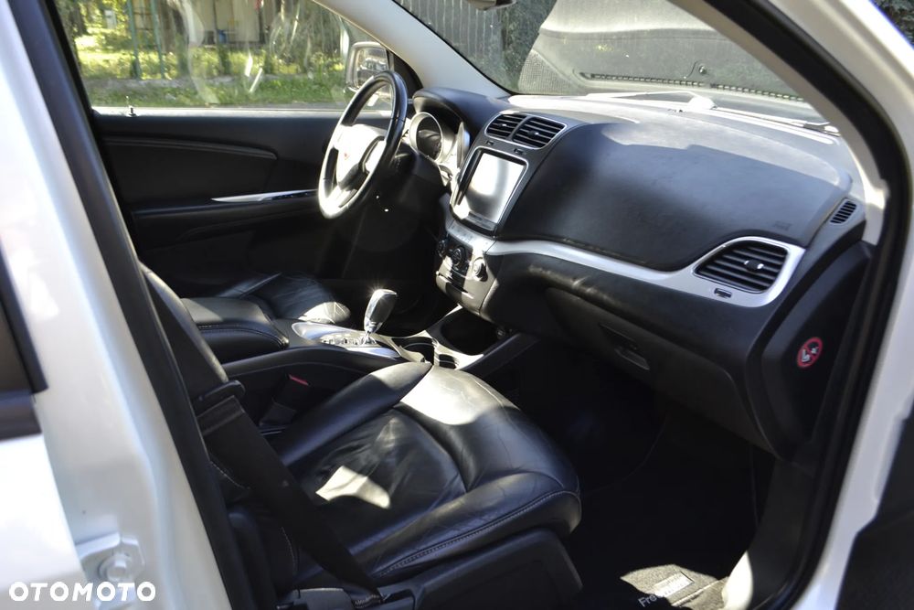 Fiat Freemont 2.0 Multijet Black Code AWD - 22