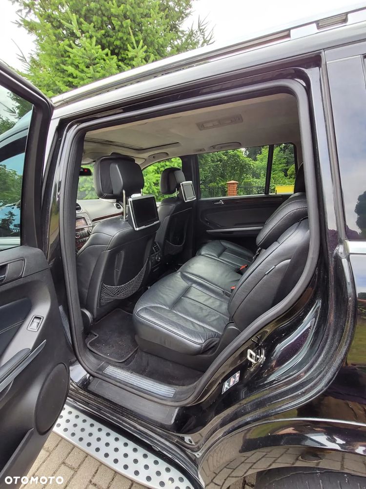 Mercedes-Benz GL 500 4Matic 7G-TRONIC - 9