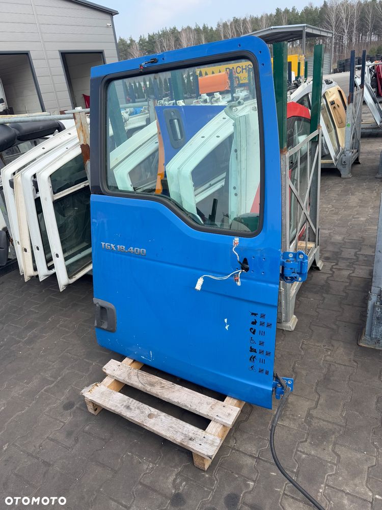 Drzwi lewe, prawe Man Tgx, Tga, Tgs różne kolory - 2
