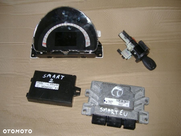 SMART 453 electr KOMPUTER ZESTAW STARTOWY KLUCZYK