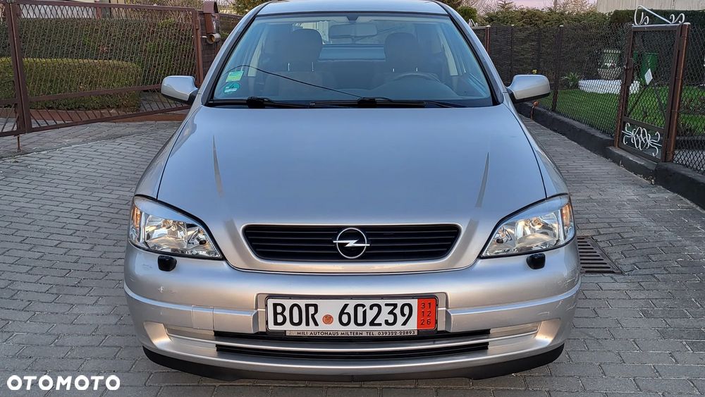 Opel Astra - 1