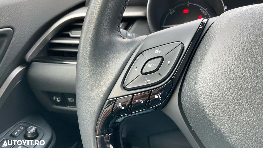 Toyota C-HR 1.8 HSD 122 CP 4x2 CVT Core - 28