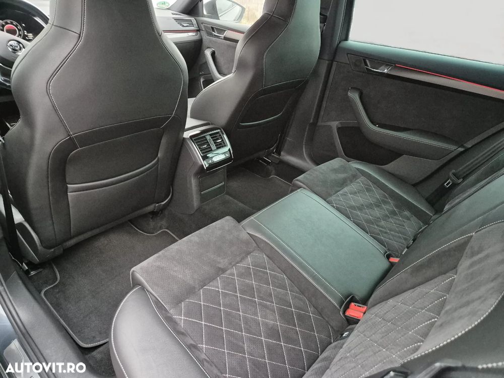 Skoda Superb Combi 1.4 TSI iV DSG Sportline - 10