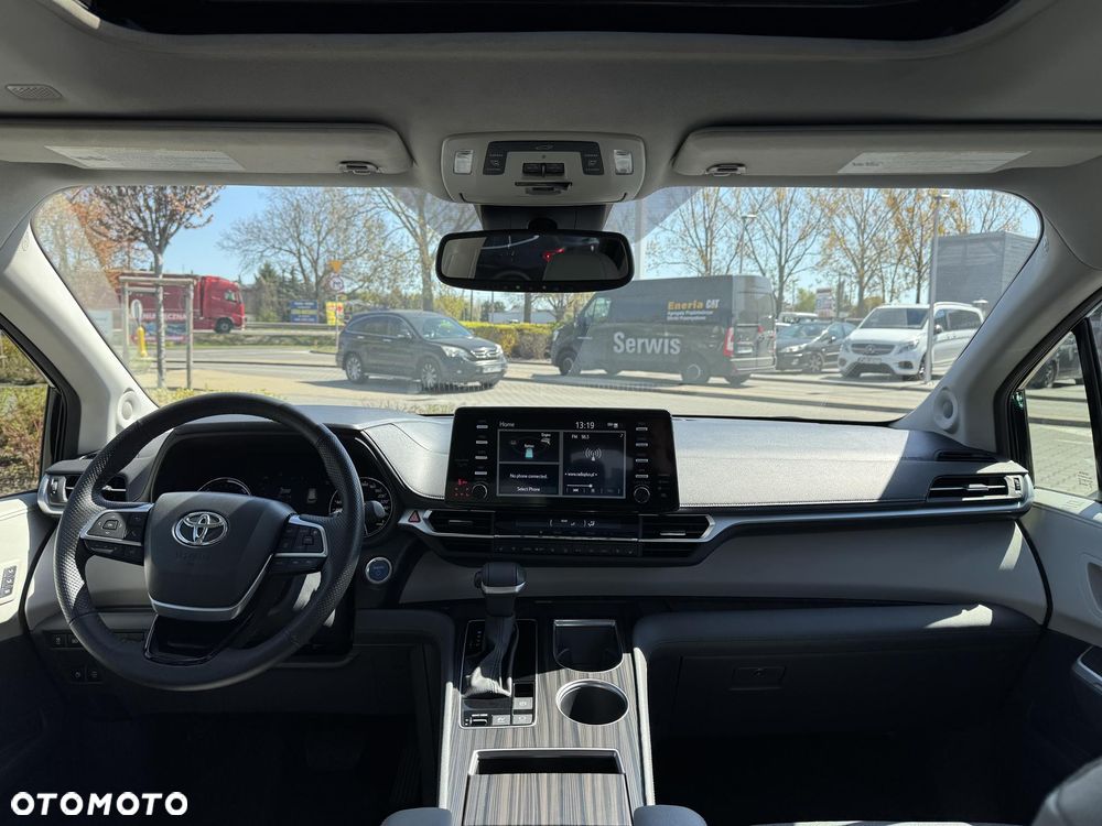 Toyota Sienna - 19