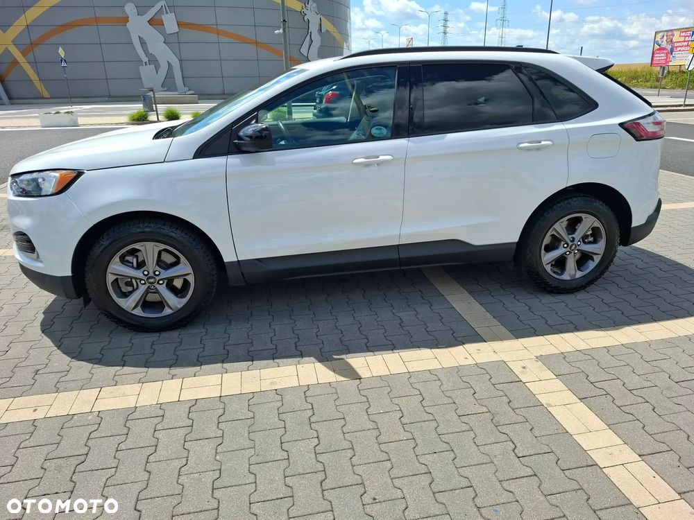 Ford Edge - 4